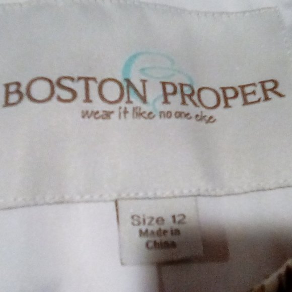 Gorgeous Boston Proper Cropped Jacket - Picture 4 of 6